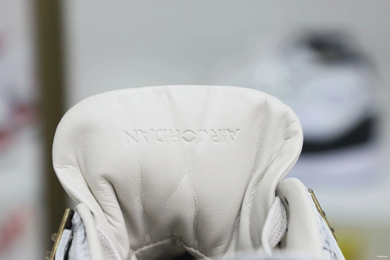 4 Jordan retro Jordan snakeskin Air 1102